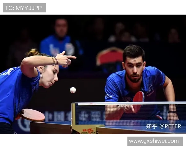 重庆乒乓球队战术解析与其他球队的对比分析探讨